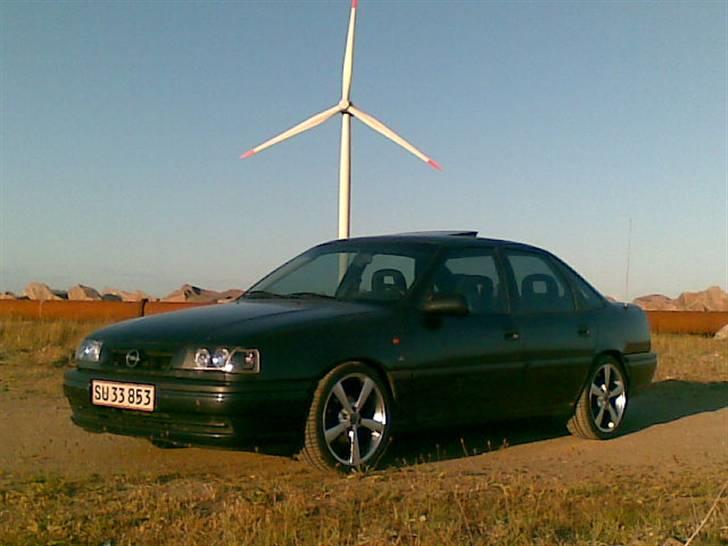 Opel Vectra A (Defektra) R.I.P - Billede taget et par uger før den blev skadet billede 2