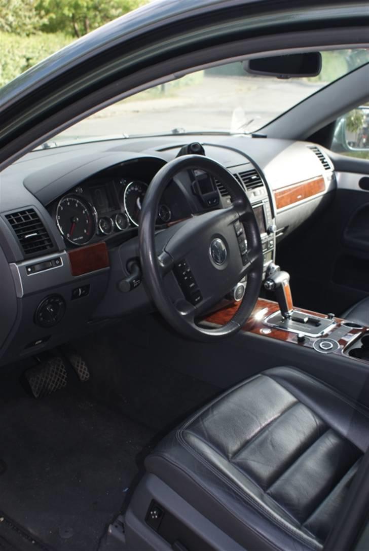 VW Touareg - SOLGT billede 2