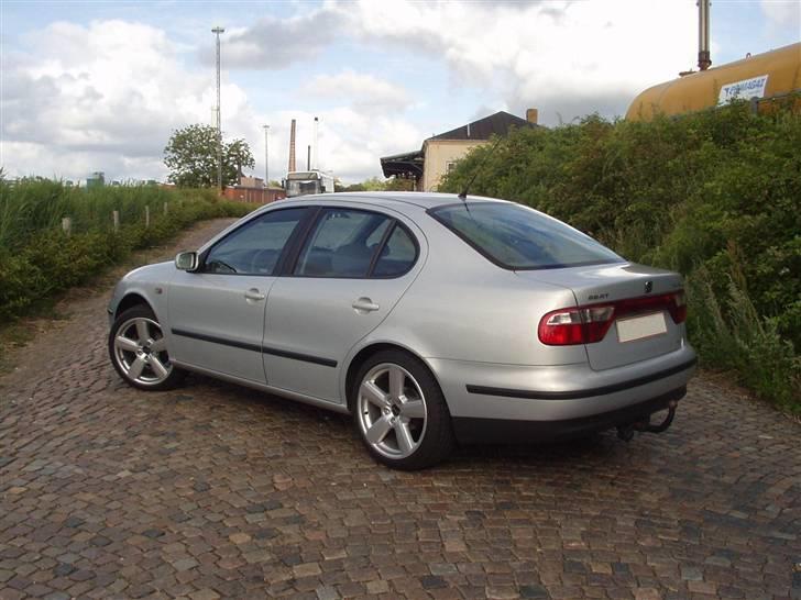 Seat Toledo 1.9 TDI 110 - SOLGT billede 2