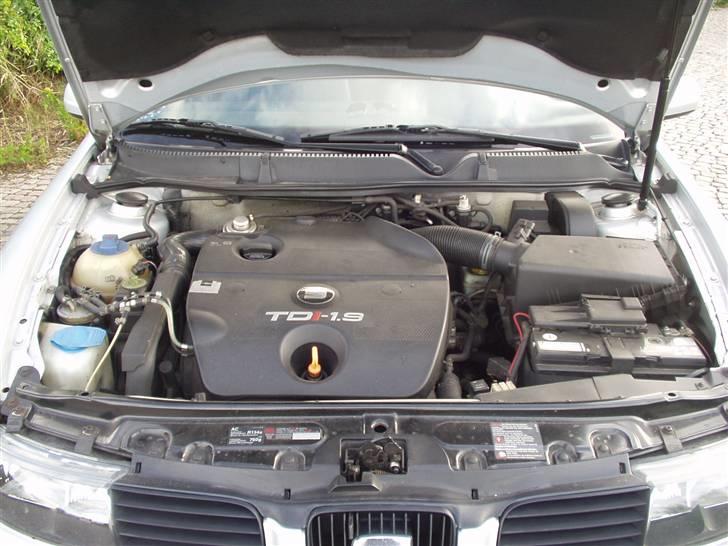 Seat Toledo 1.9 TDI 110 - SOLGT - Æ´ maskinrum... Og det funker bare!!! billede 8