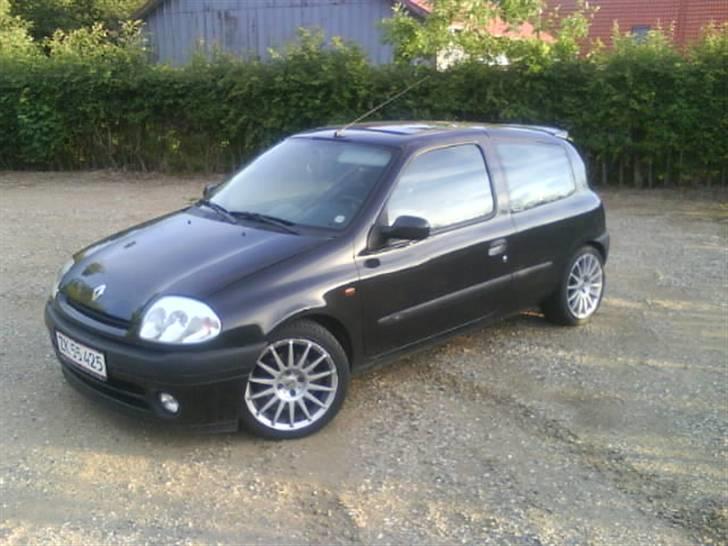 Renault clio 2 (solgt) - ja det er en dejlig bil billede 3