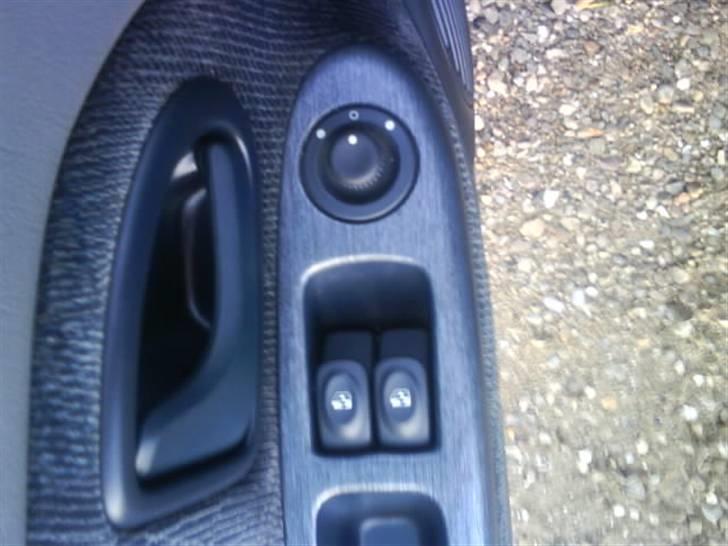 Renault clio 2 (solgt) - el-spejle el-ruder nice billede 11