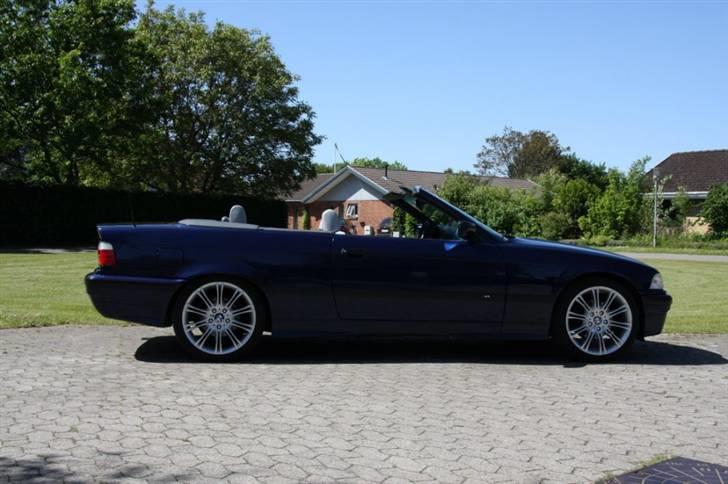 BMW 325i Cabriolet billede 5