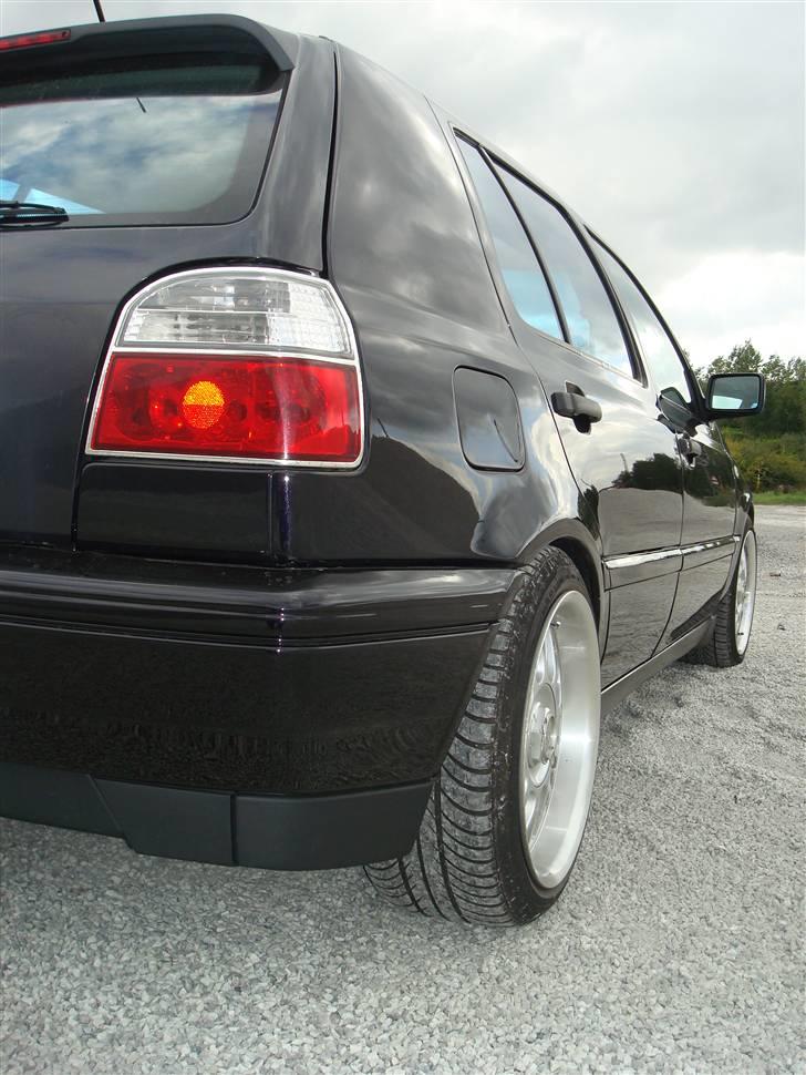 VW Golf 3 TDI * SOLGT* billede 9