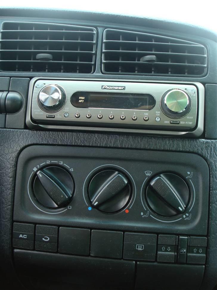 VW Golf 3 TDI * SOLGT* billede 12