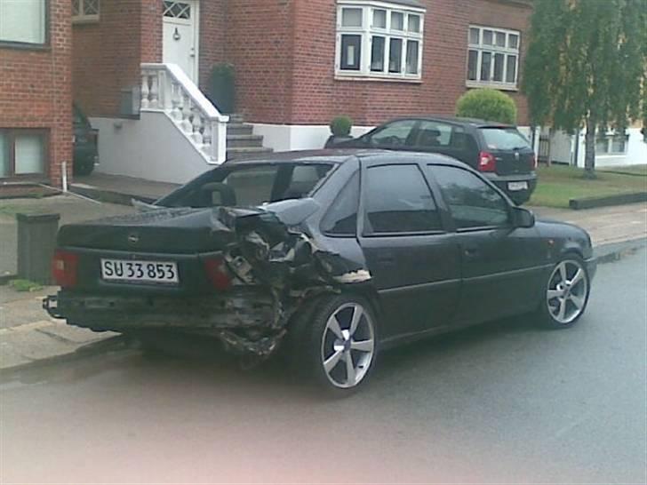 Opel Vectra A (Defektra) R.I.P billede 7