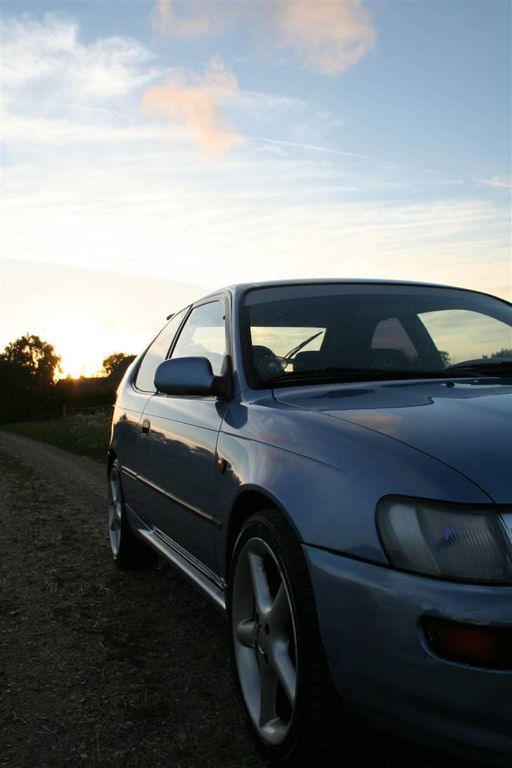 Toyota corolla 1,6 gsi SOLGT - Foto af morten qvistgaard billede 2