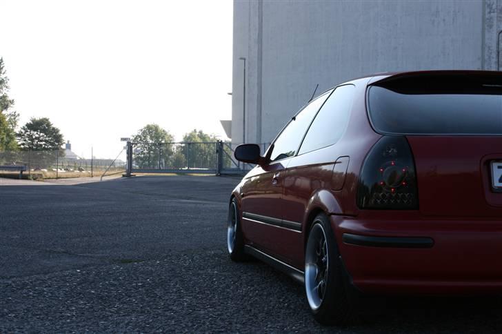 Honda Civic 1,6 VTI *Solgt* billede 4