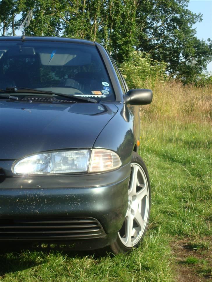 Ford Mondeo 1,8i 16V *Solgt* billede 9