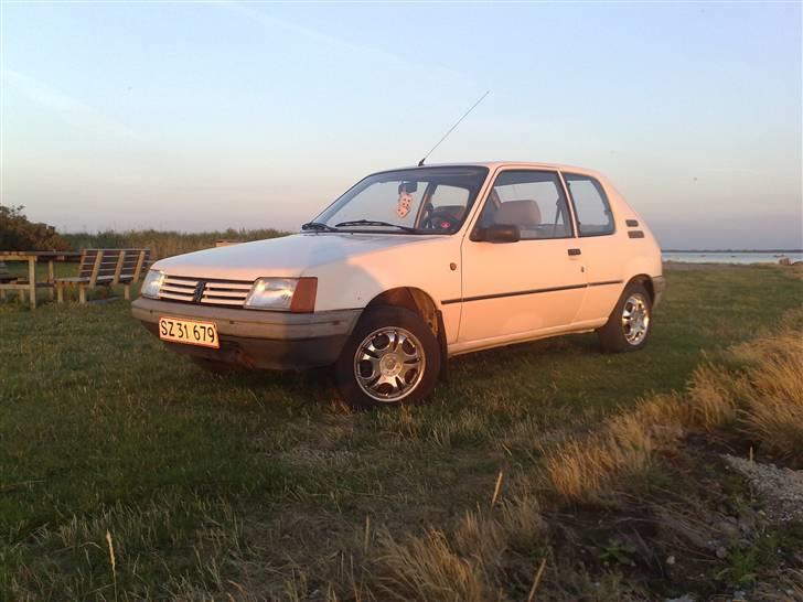 Peugeot 205 XR billede 16