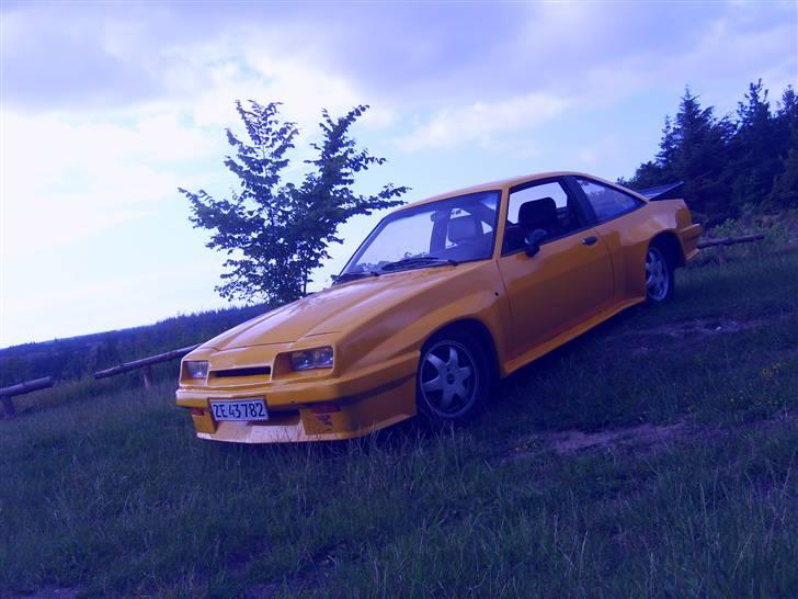 Opel Manta B "i400"  SOLGT billede 2