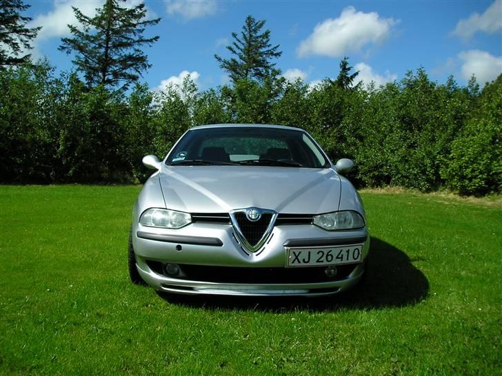 Alfa Romeo 156/total skadet. billede 2