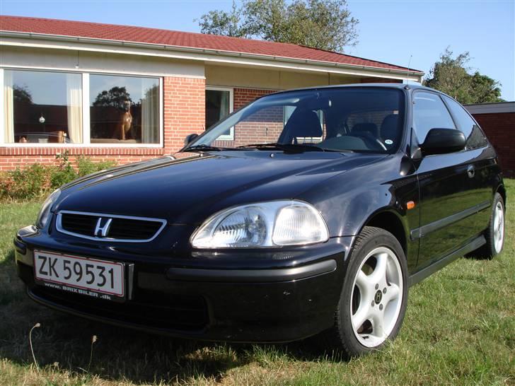 Honda Civic 1.5i VTEC billede 1
