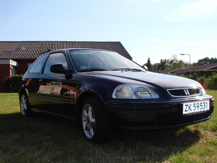 Honda Civic 1.5i VTEC billede 3