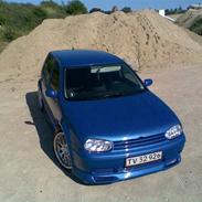 VW GolF-4