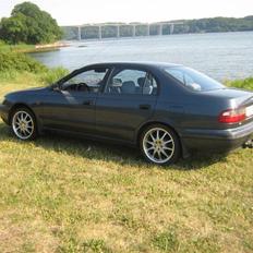 Toyota Carina E Solgt