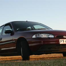 Ford Modeo 1.8 TIL SALG