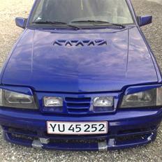 Opel Ascona 2,0 i solgt