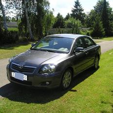 Toyota Avensis sol+