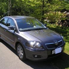 Toyota Avensis sol+