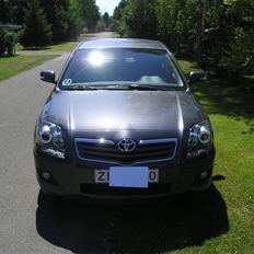 Toyota Avensis sol+