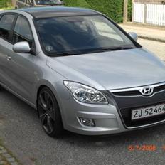 Hyundai I30 CRDI Style SOLGT!