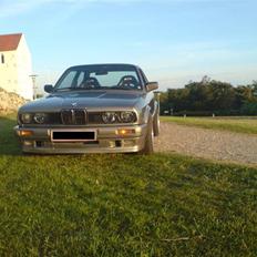 BMW e30 340 (solgt)