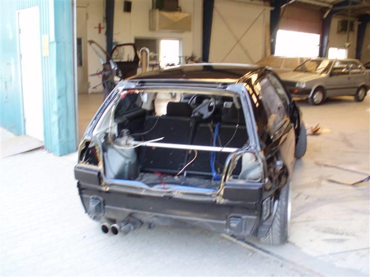 VW golf 3 vr6 (solgt) - Ja så er den på vej ud fra maleren billede 7