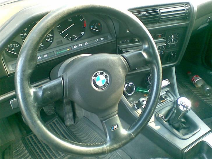 BMW 320 i Touring billede 2