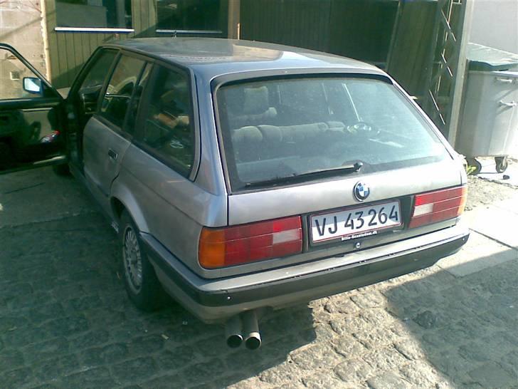 BMW 320 i Touring billede 5