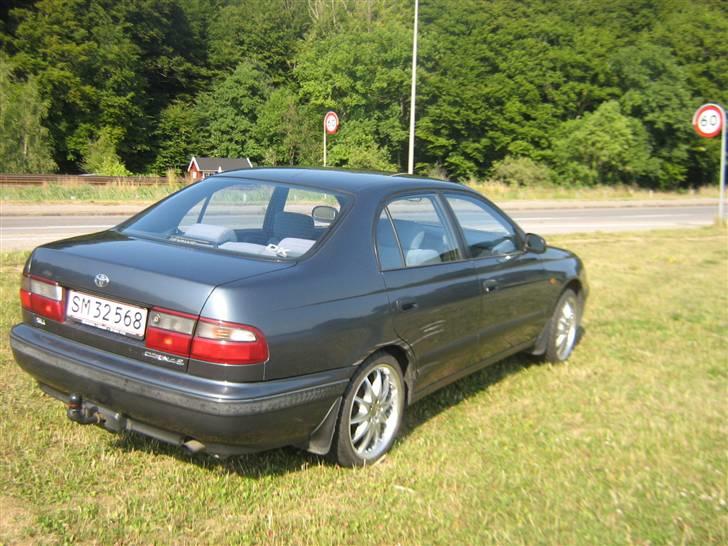 Toyota Carina E Solgt billede 3