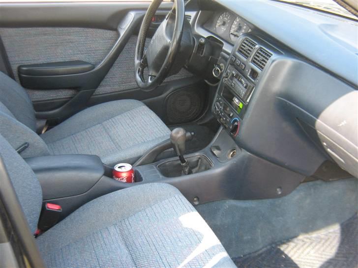Toyota Carina E Solgt billede 6