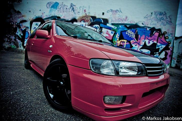 Nissan Almera 1,6 SR - (Solgt) - Så fik jeg den endeligt malet billede 1