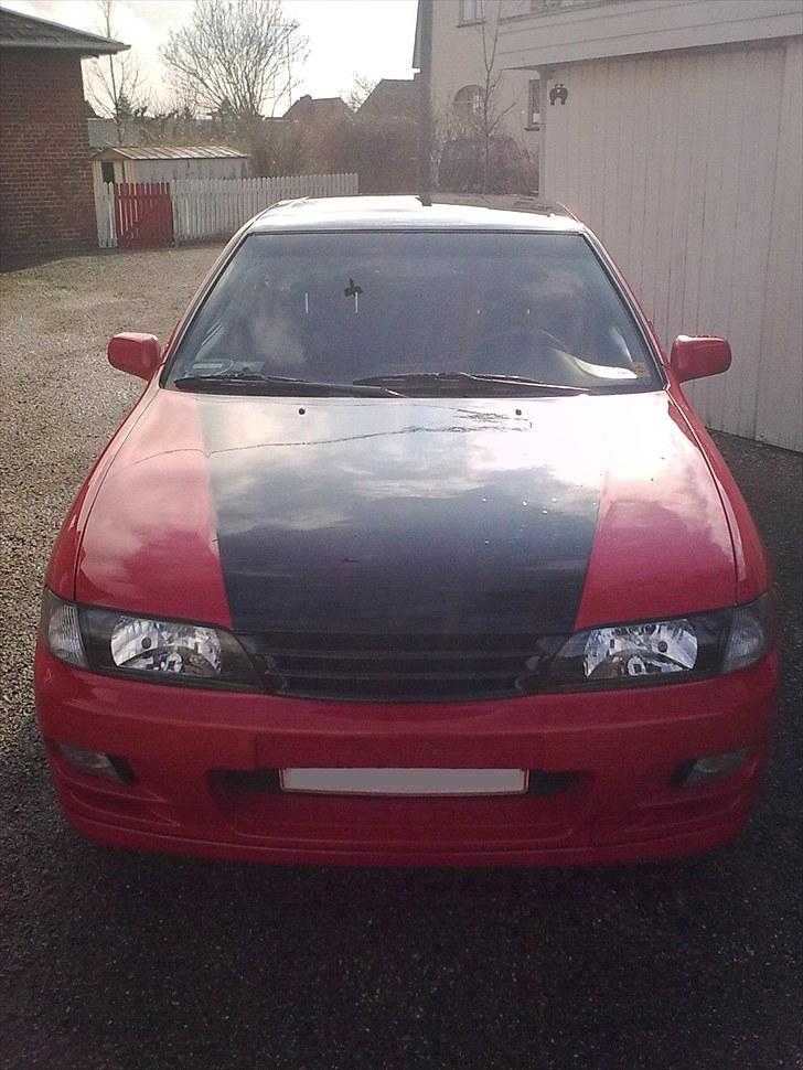 Nissan Almera 1,6 SR - (Solgt) - In front billede 4