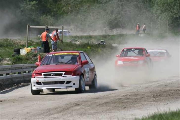 Opel  rallycross  solgt - her er jeg i fuld action  billede 8