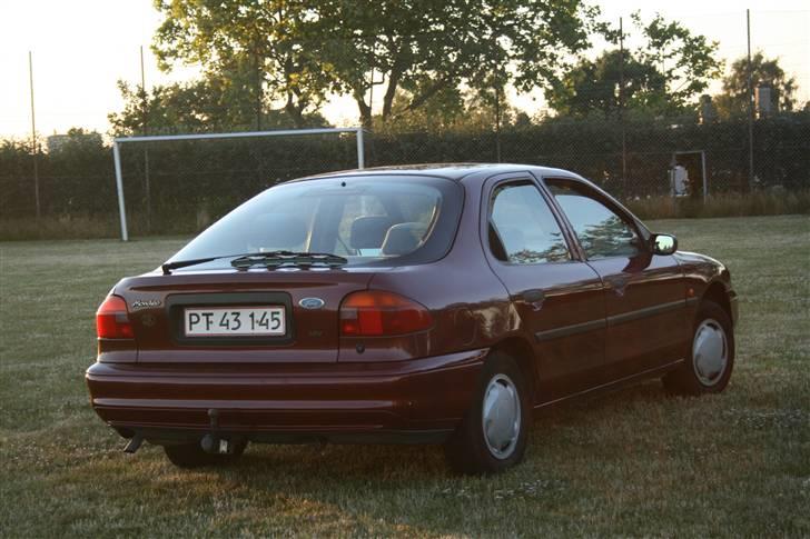 Ford Modeo 1.8 TIL SALG billede 5