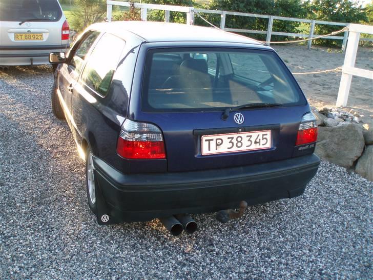 VW golf 1,8  billede 2