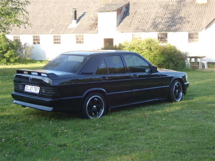 Mercedes Benz 190 2,3 16v billede 8