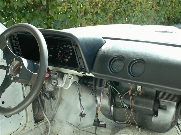 Opel Manta b CC'er (projekt) - Læder på instrumentbordet kan anbefales! billede 10