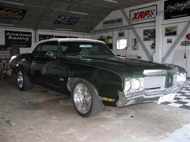 Oldsmobile Cutlass  billede 17