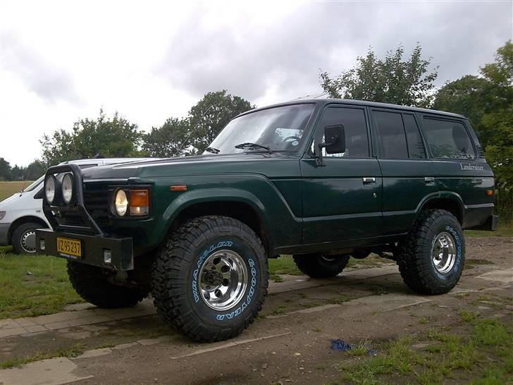 Toyota Land Cruiser hj60 solgt billede 1