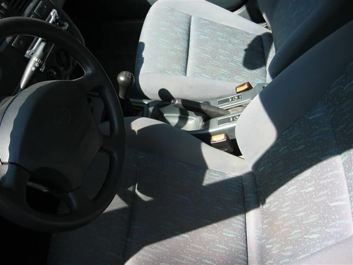 Nissan Primera GX P11 [Solgt] billede 9