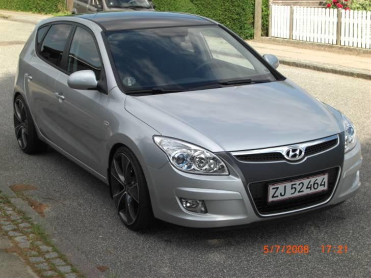 Hyundai I30 CRDI Style SOLGT! billede 2