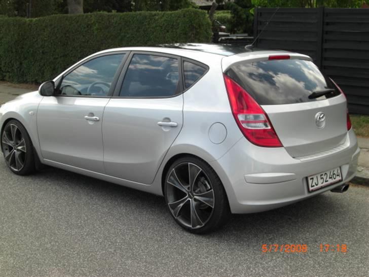 Hyundai I30 CRDI Style SOLGT! billede 4
