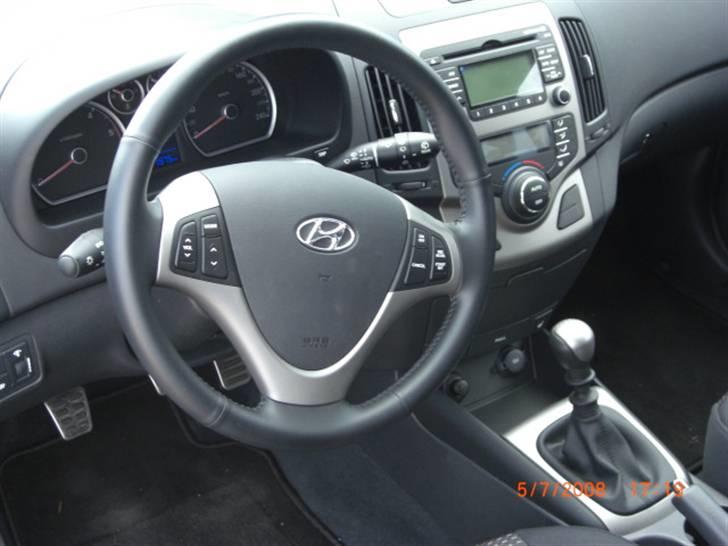 Hyundai I30 CRDI Style SOLGT! billede 8