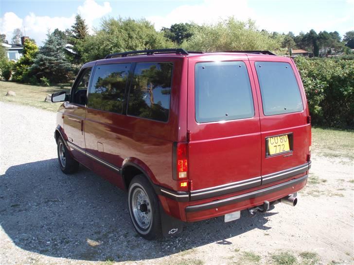 Chevrolet astro van (solgt) billede 5