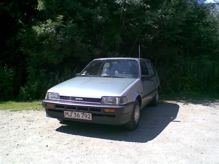 Toyota Corolla DX "SOLGT" billede 2