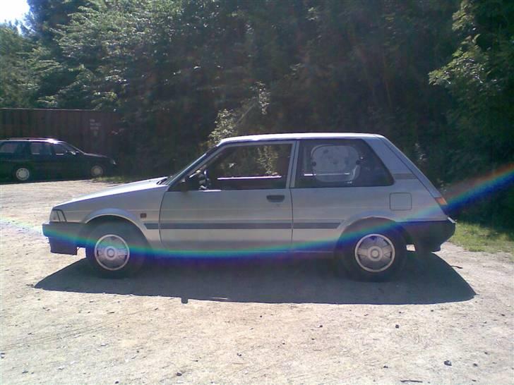 Toyota Corolla DX "SOLGT" billede 4