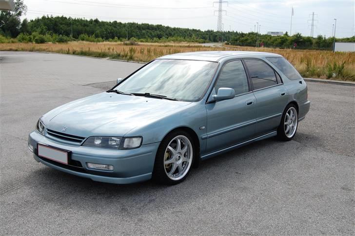 Honda Accord Aerodeck 2,2i ES billede 1