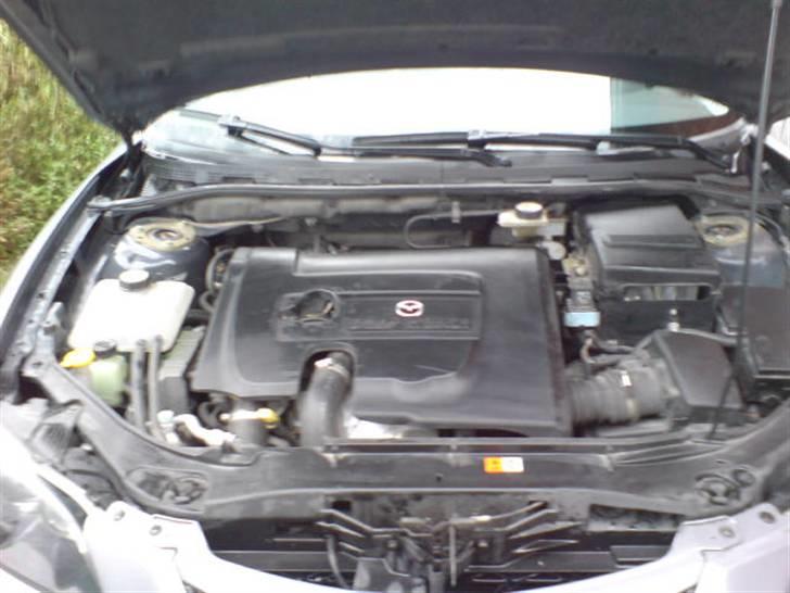 Mazda 3 sedan :SOLGT. billede 6